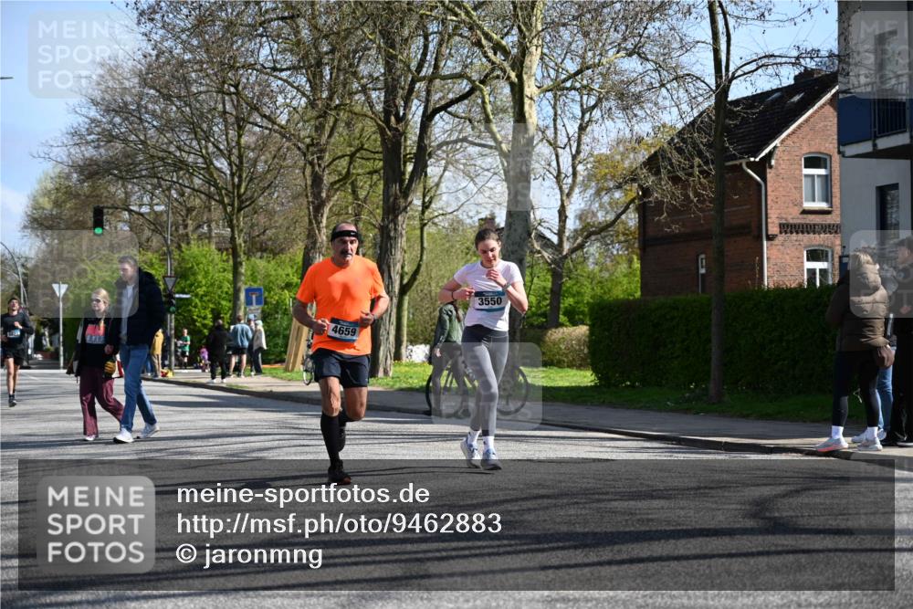 12.04.2026 - 45. Internationalen Wilhelmsburger Insellauf J. Mangold http://msf.ph/oto/9462883 12.04.2026 10:50:52 Ziel 2198, 2197, 3039, 3550, 4659, 2935, 5823, 2762, 5618, 4756, 2506, 3996, 5608, 2598, 3049, 4263, 5769, 3572 meine-sportfotos.de