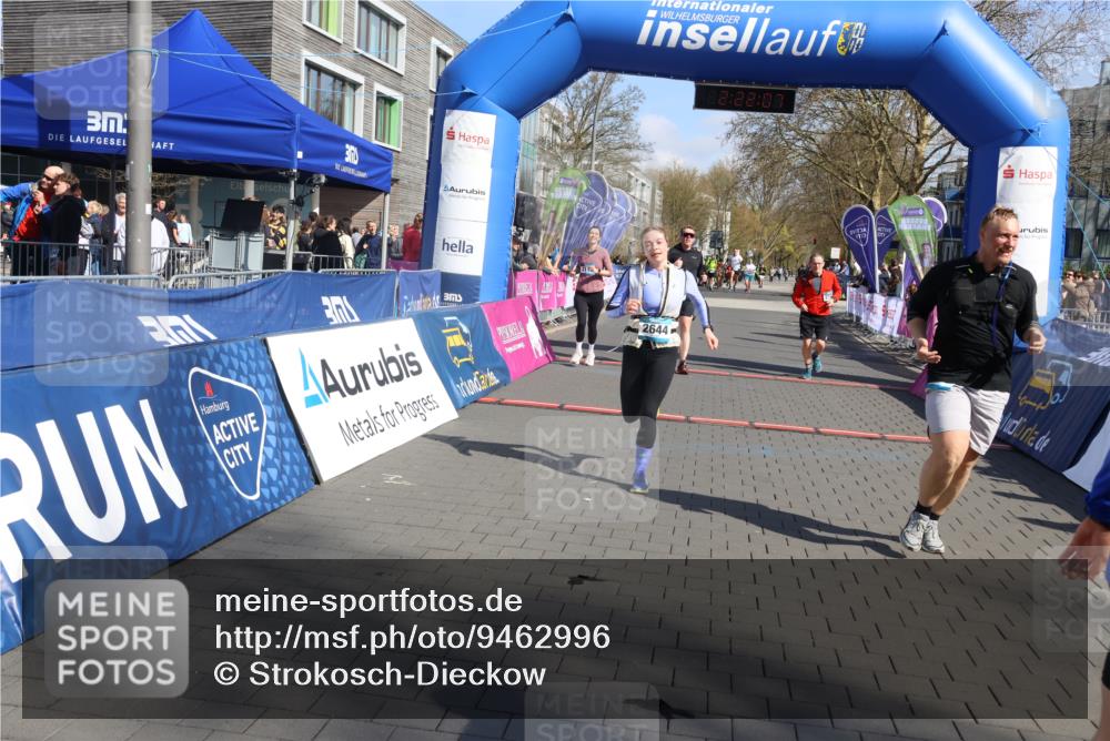 12.04.2026 - 45. Internationalen Wilhelmsburger Insellauf Strokosch-Dieckow http://msf.ph/oto/9462996 12.04.2026 11:12:05 Ziel 4430, 2644, 3112, 2725, 2770 meine-sportfotos.de