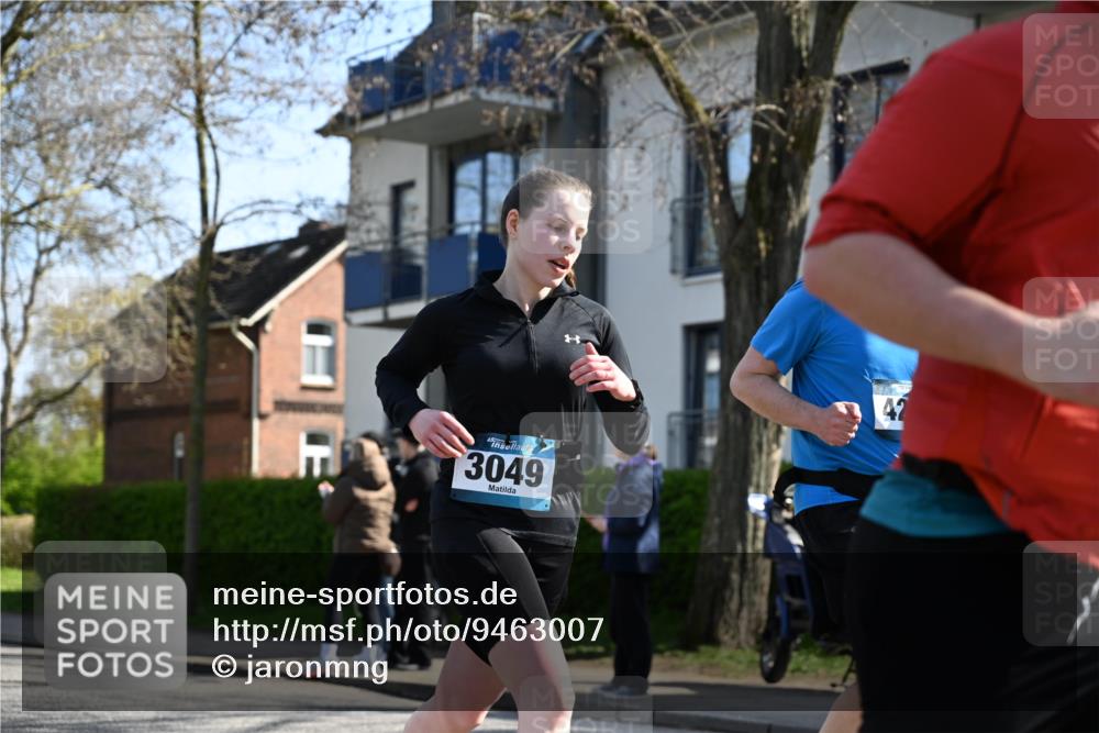 12.04.2026 - 45. Internationalen Wilhelmsburger Insellauf J. Mangold http://msf.ph/oto/9463007 12.04.2026 10:51:18 Ziel 5618, 4756, 2506, 3996, 5608, 2598, 3049, 4263, 5769, 3572, 4503, 3183, 3183, 3567, 2729, 5553, 2837, 4541, 2432, 4414 meine-sportfotos.de