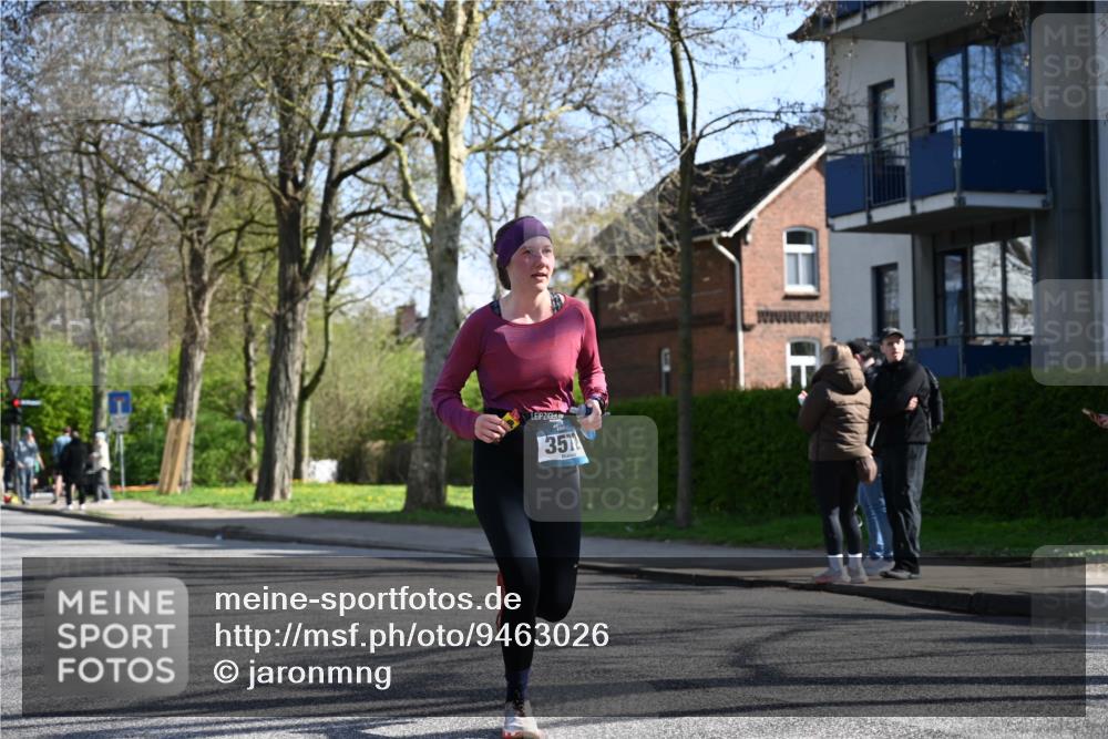 12.04.2026 - 45. Internationalen Wilhelmsburger Insellauf J. Mangold http://msf.ph/oto/9463026 12.04.2026 10:51:24 Ziel 4756, 2506, 3996, 5608, 2598, 3049, 4263, 5769, 3572, 4503, 3183, 3567, 2729, 5553, 2837, 4541, 2432, 4414, 5671, 4596, 4024, 5789 meine-sportfotos.de