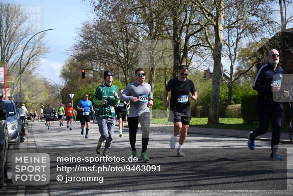 12.04.2026 - 45. Internationalen Wilhelmsburger Insellauf J. Mangold http://msf.ph/oto/9463091 12.04.2026 10:51:45 Ziel 3183, 3567, 2729, 5553, 2837, 4541, 2432, 4414, 5671, 4596, 4024, 5789, 3151, 3674, 3184, 3366, 3923, 3887, 3102, 3887, 3102, 3852, 2239, 2256, 2255, 5501, 5574, 4710 meine-sportfotos.de
