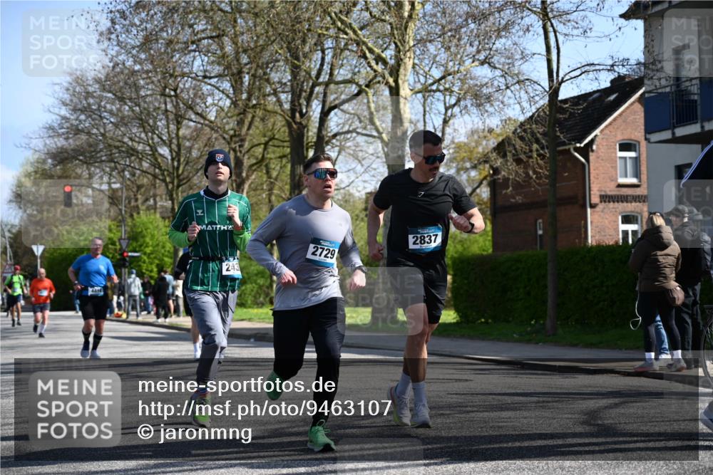 12.04.2026 - 45. Internationalen Wilhelmsburger Insellauf J. Mangold http://msf.ph/oto/9463107 12.04.2026 10:51:46 Ziel 3183, 3567, 2729, 5553, 2837, 4541, 2432, 4414, 5671, 4596, 4596, 4024, 5789, 3151, 3674, 3184, 3366, 3923, 3887, 3102, 3852, 2239, 2256, 2255, 5501, 5574, 4710 meine-sportfotos.de