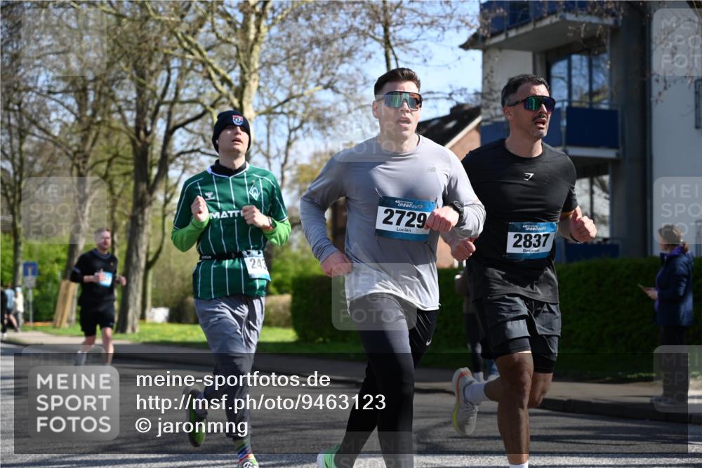 12.04.2026 - 45. Internationalen Wilhelmsburger Insellauf J. Mangold http://msf.ph/oto/9463123 12.04.2026 10:51:47 Ziel 3183, 3567, 2729, 5553, 2837, 4541, 2432, 4414, 5671, 4596, 4024, 4024, 5789, 3151, 3674, 3184, 3366, 3923, 3887, 3102, 3852, 2239, 2256, 2255, 5501, 5574, 4710 meine-sportfotos.de