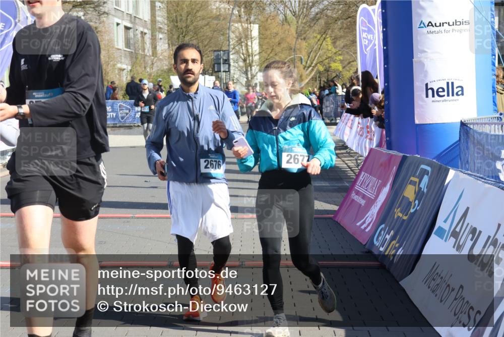 12.04.2026 - 45. Internationalen Wilhelmsburger Insellauf Strokosch-Dieckow http://msf.ph/oto/9463127 12.04.2026 10:53:19 Ziel 2746, 2355, 5491, 3576 meine-sportfotos.de