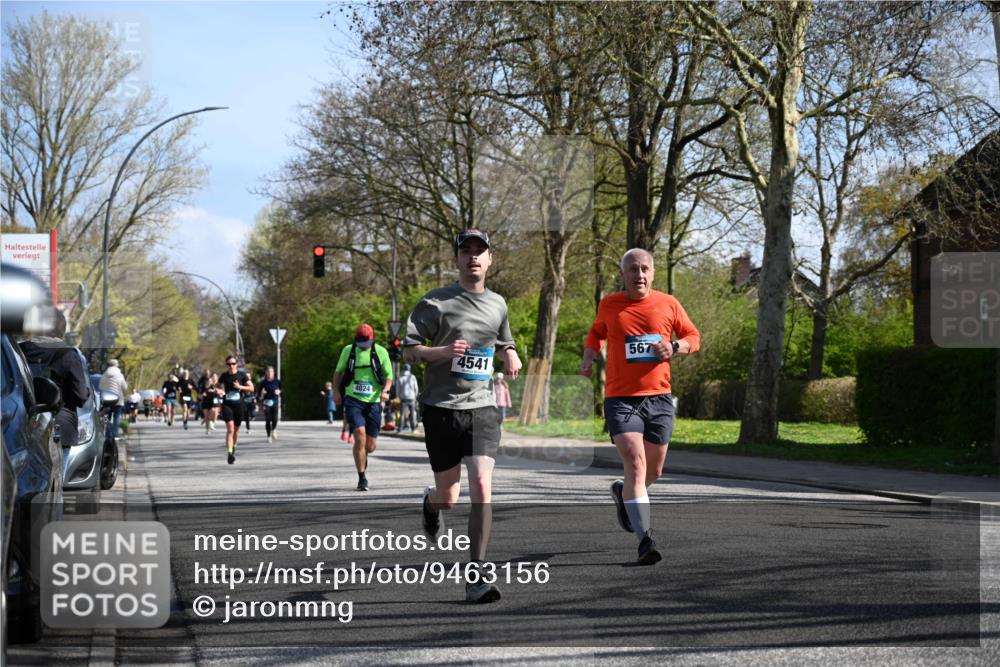 12.04.2026 - 45. Internationalen Wilhelmsburger Insellauf J. Mangold http://msf.ph/oto/9463156 12.04.2026 10:51:53 Ziel 3183, 3567, 2729, 5553, 2837, 4541, 2432, 4414, 5671, 4596, 4024, 5789, 3151, 3674, 3184, 3184, 3366, 3923, 3887, 3102, 3852, 2239, 2256, 2255, 2256, 2255, 5501, 5574, 4710, 4689, 4836 meine-sportfotos.de