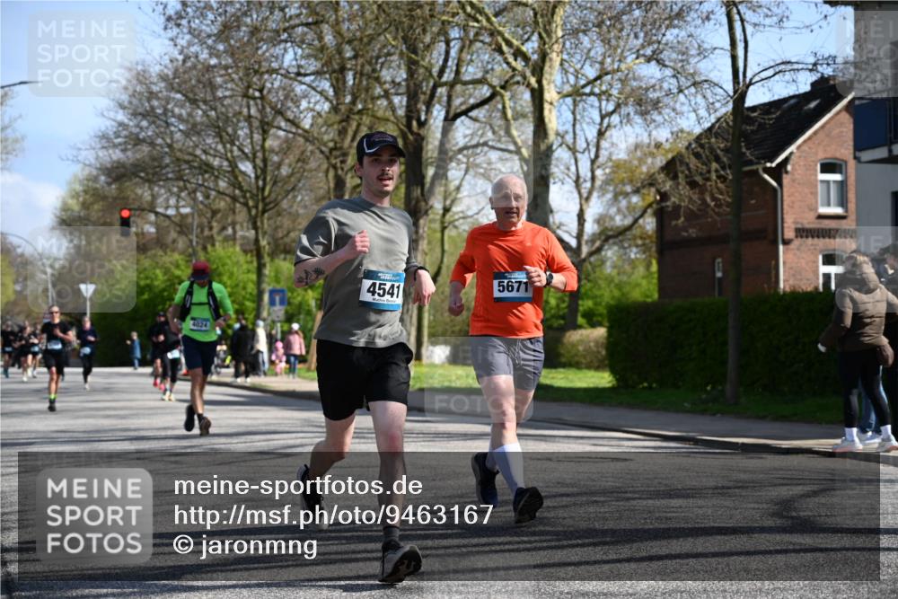 12.04.2026 - 45. Internationalen Wilhelmsburger Insellauf J. Mangold http://msf.ph/oto/9463167 12.04.2026 10:51:54 Ziel 3183, 3567, 2729, 5553, 2837, 4541, 2432, 4414, 5671, 4596, 4024, 5789, 3151, 3674, 3184, 3366, 3923, 3887, 3102, 3852, 2239, 2256, 2255, 5501, 5574, 5501, 5574, 4710, 4689, 4836, 3291 meine-sportfotos.de