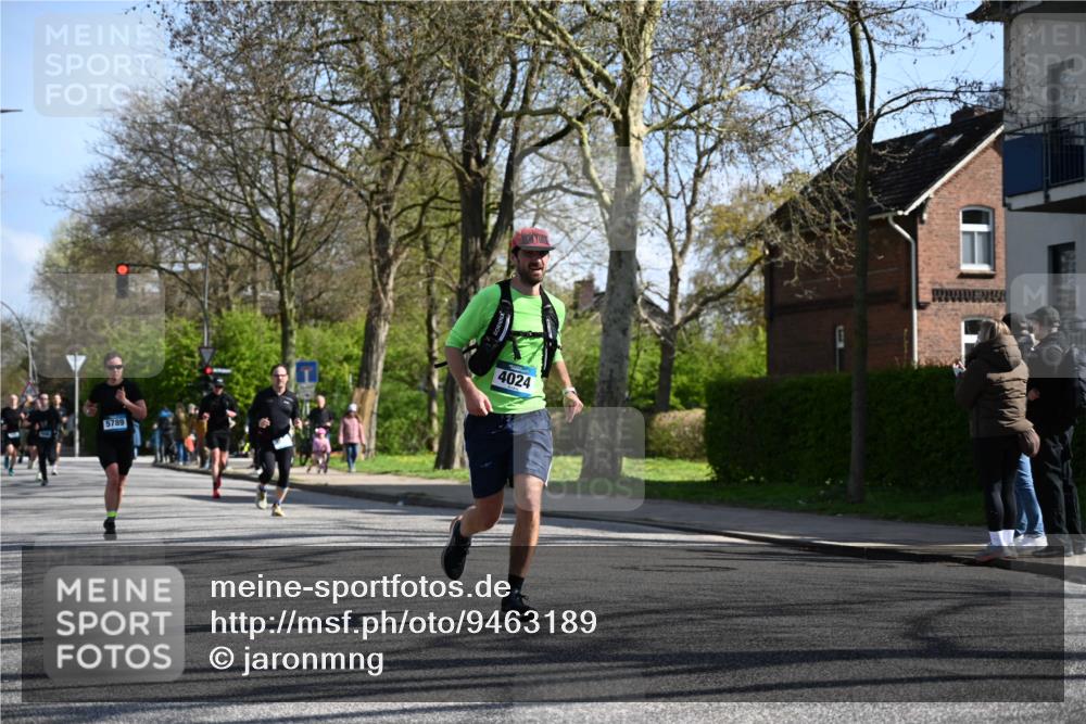 12.04.2026 - 45. Internationalen Wilhelmsburger Insellauf J. Mangold http://msf.ph/oto/9463189 12.04.2026 10:51:57 Ziel 3567, 2729, 5553, 2837, 4541, 2432, 4414, 5671, 4596, 4024, 5789, 3151, 3674, 3184, 3366, 3923, 3887, 3102, 3887, 3102, 3852, 2239, 2256, 2255, 5501, 5574, 4710, 4689, 4836, 3291, 5284 meine-sportfotos.de