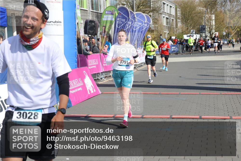 12.04.2026 - 45. Internationalen Wilhelmsburger Insellauf Strokosch-Dieckow http://msf.ph/oto/9463198 12.04.2026 11:12:18 Ziel 3751, 4920 meine-sportfotos.de
