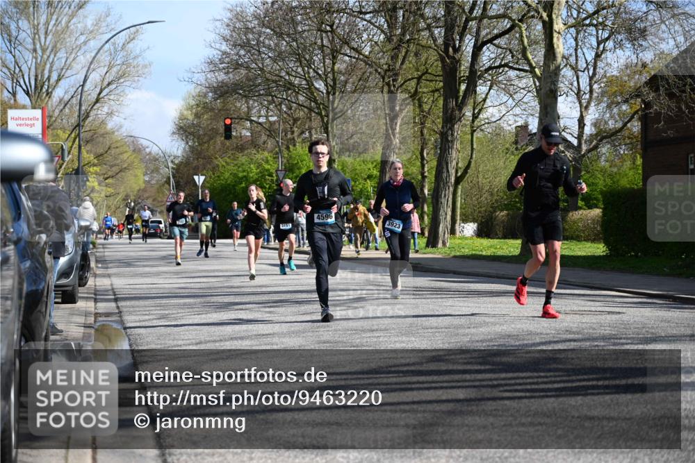 12.04.2026 - 45. Internationalen Wilhelmsburger Insellauf J. Mangold http://msf.ph/oto/9463220 12.04.2026 10:52:03 Ziel 4414, 5671, 4596, 4024, 5789, 3151, 3674, 3184, 3366, 3923, 3887, 3102, 3852, 2239, 2256, 2255, 5501, 5574, 4710, 4689, 4836, 3291, 5284, 3577, 2625, 4008, 3237 meine-sportfotos.de
