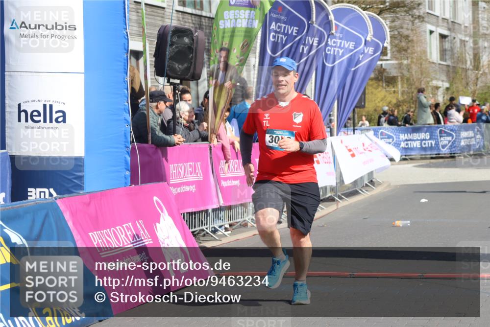 12.04.2026 - 45. Internationalen Wilhelmsburger Insellauf Strokosch-Dieckow http://msf.ph/oto/9463234 12.04.2026 11:12:22 Ziel 4920, 3046 meine-sportfotos.de