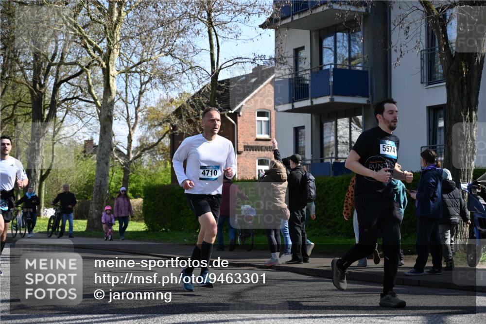 12.04.2026 - 45. Internationalen Wilhelmsburger Insellauf J. Mangold http://msf.ph/oto/9463301 12.04.2026 10:52:18 Ziel 3184, 3366, 3923, 3887, 3102, 3852, 2239, 2256, 2255, 5501, 5574, 4710, 4689, 4836, 3291, 3291, 5284, 3577, 2625, 4008, 3237, 5727, 2746, 2355, 5491, 3576 meine-sportfotos.de