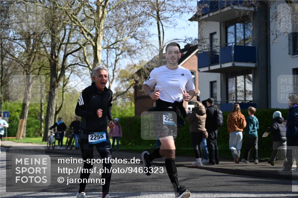 12.04.2026 - 45. Internationalen Wilhelmsburger Insellauf J. Mangold http://msf.ph/oto/9463323 12.04.2026 10:52:20 Ziel 3366, 3923, 3887, 3102, 3852, 2239, 2256, 2255, 5501, 5574, 4710, 4689, 4836, 3291, 5284, 3577, 2625, 4008, 3237, 5727, 2746, 2355, 5491, 3576 meine-sportfotos.de