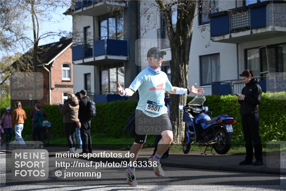 12.04.2026 - 45. Internationalen Wilhelmsburger Insellauf J. Mangold http://msf.ph/oto/9463338 12.04.2026 10:52:24 Ziel 3852, 2239, 2256, 2255, 5501, 5574, 4710, 4689, 4836, 3291, 5284, 3577, 2625, 2625, 4008, 3237, 5727, 2746, 2355, 5491, 3576, 4457, 2978, 2004 meine-sportfotos.de