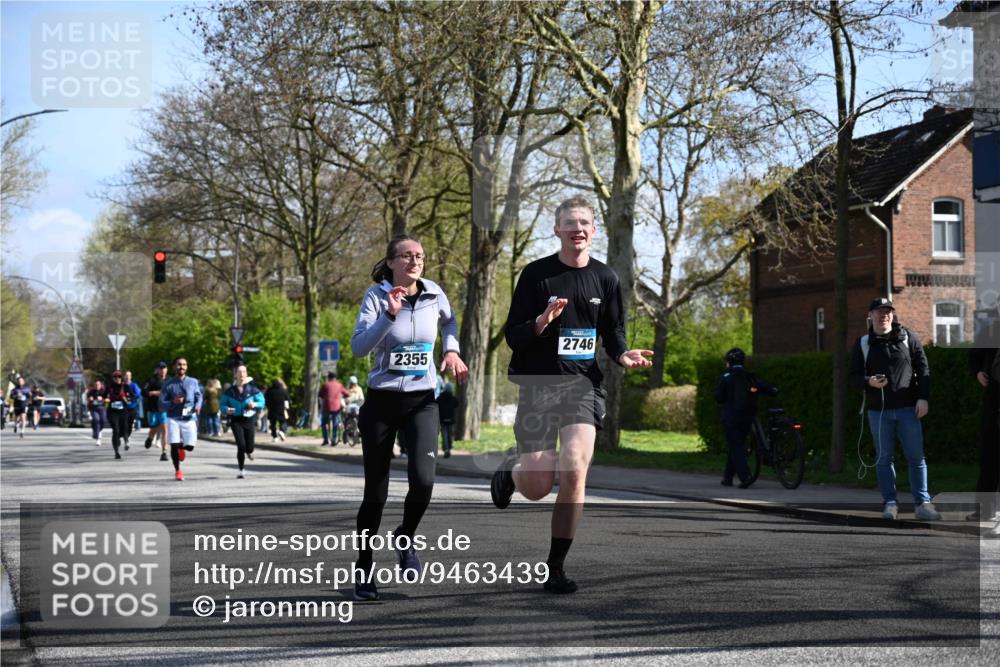 12.04.2026 - 45. Internationalen Wilhelmsburger Insellauf J. Mangold http://msf.ph/oto/9463439 12.04.2026 10:52:47 Ziel 3577, 2625, 4008, 3237, 5727, 2746, 2355, 5491, 3576, 4457, 2978, 2978, 2004, 2162, 4943, 4801, 4802, 5544, 4499, 4277, 2600, 5490, 5576 meine-sportfotos.de