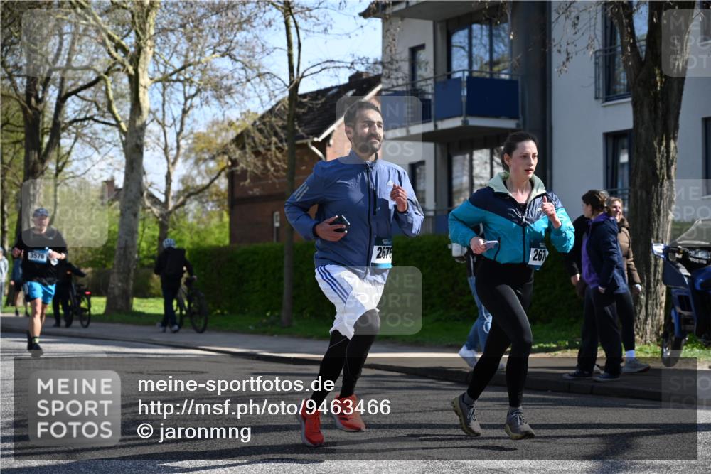 12.04.2026 - 45. Internationalen Wilhelmsburger Insellauf J. Mangold http://msf.ph/oto/9463466 12.04.2026 10:52:53 Ziel 5727, 2746, 2355, 5491, 3576, 4457, 2978, 2004, 2162, 4943, 4801, 4802, 5544, 4499, 4277, 2600, 5490, 4277, 2600, 5490, 5576, 5614, 4750, 2593 meine-sportfotos.de