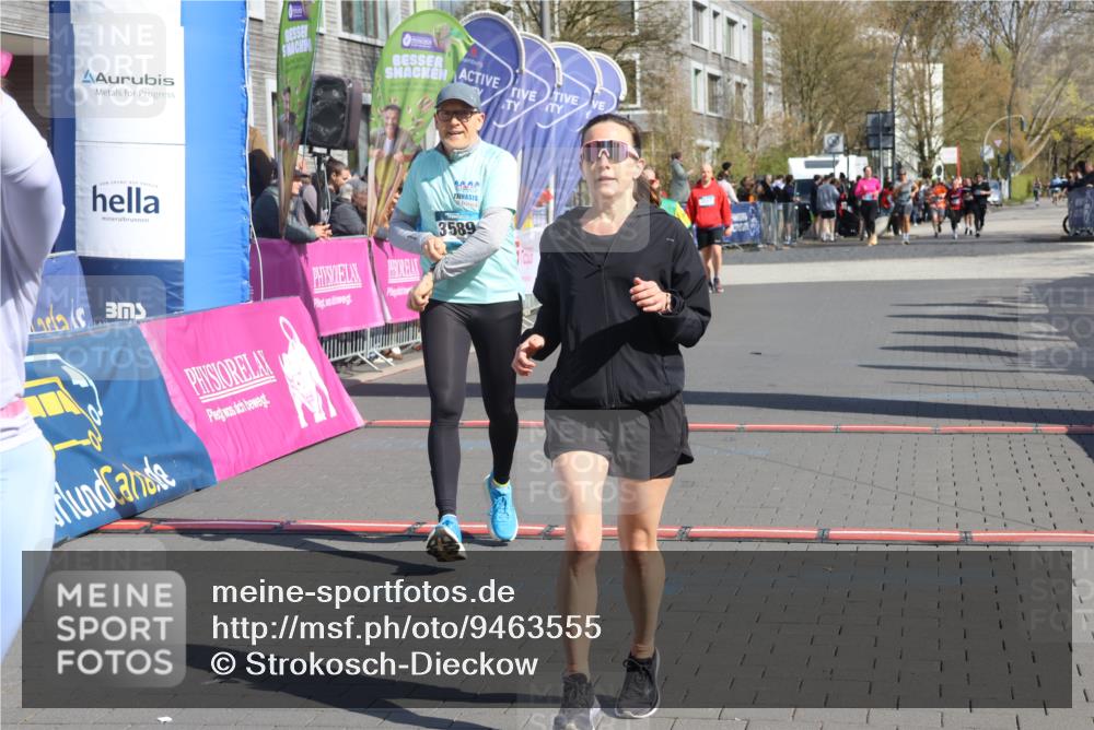 12.04.2026 - 45. Internationalen Wilhelmsburger Insellauf Strokosch-Dieckow http://msf.ph/oto/9463555 12.04.2026 11:12:46 Ziel 2816, 2918, 3589, 2135 meine-sportfotos.de