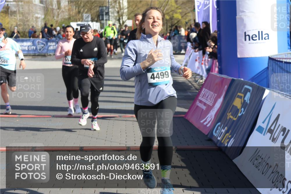 12.04.2026 - 45. Internationalen Wilhelmsburger Insellauf Strokosch-Dieckow http://msf.ph/oto/9463591 12.04.2026 10:53:44 Ziel 5544, 4499, 4277, 2600, 5490, 5576 meine-sportfotos.de