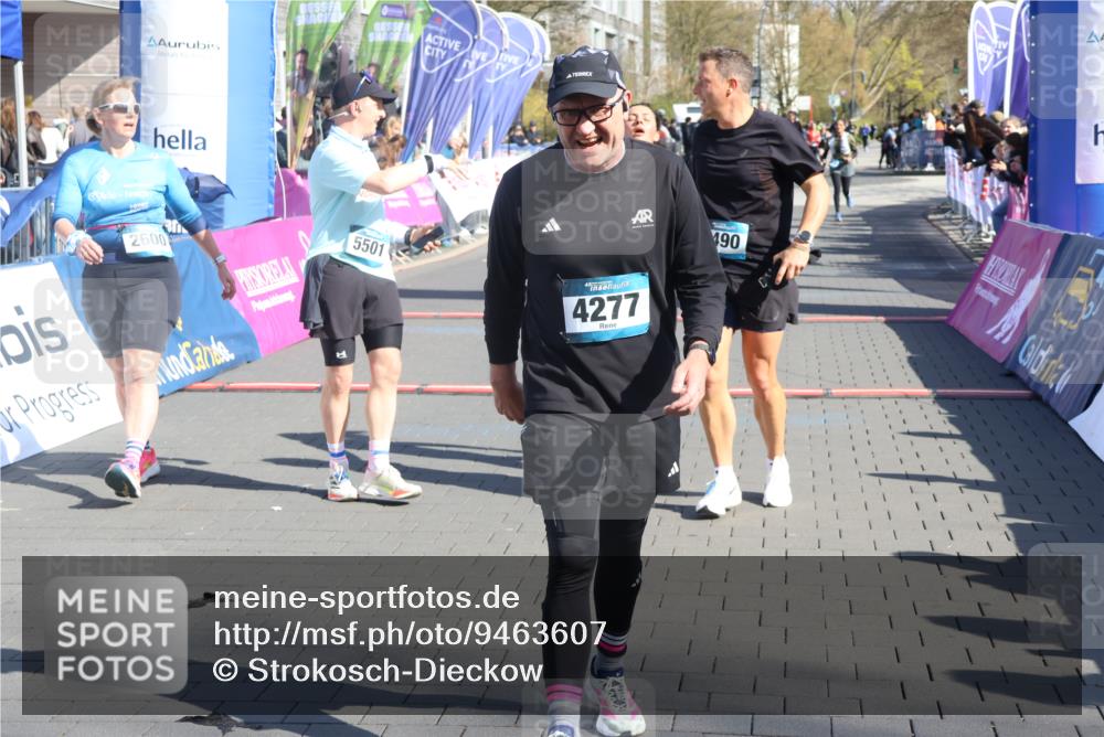 12.04.2026 - 45. Internationalen Wilhelmsburger Insellauf Strokosch-Dieckow http://msf.ph/oto/9463607 12.04.2026 10:53:48 Ziel 4499, 4277, 2600, 5490, 5576 meine-sportfotos.de