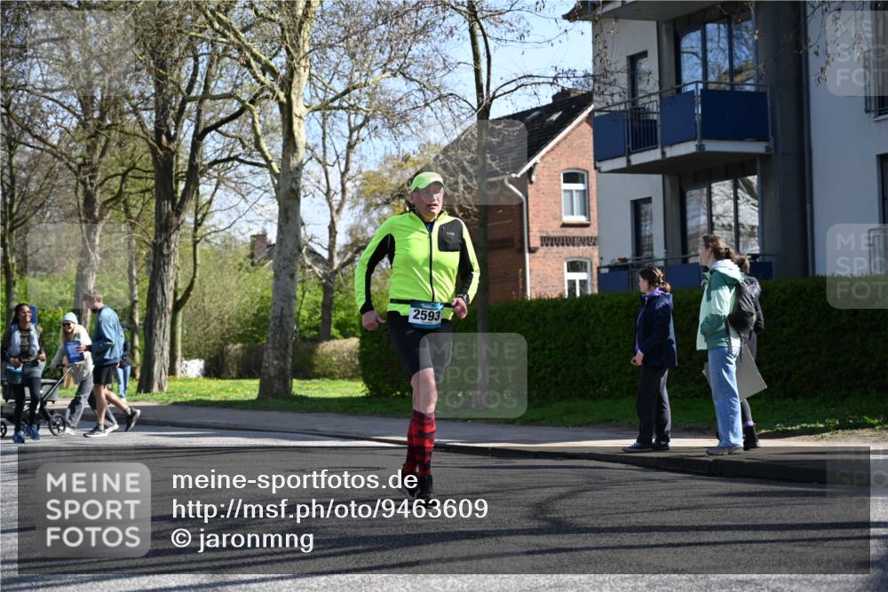 12.04.2026 - 45. Internationalen Wilhelmsburger Insellauf J. Mangold http://msf.ph/oto/9463609 12.04.2026 10:53:22 Ziel 4943, 4801, 4802, 5544, 4499, 4277, 2600, 5490, 5576, 5614, 4750, 2593, 2834, 2554, 5617, 5650, 4338, 5406, 2368, 5347, 3399, 2606 meine-sportfotos.de