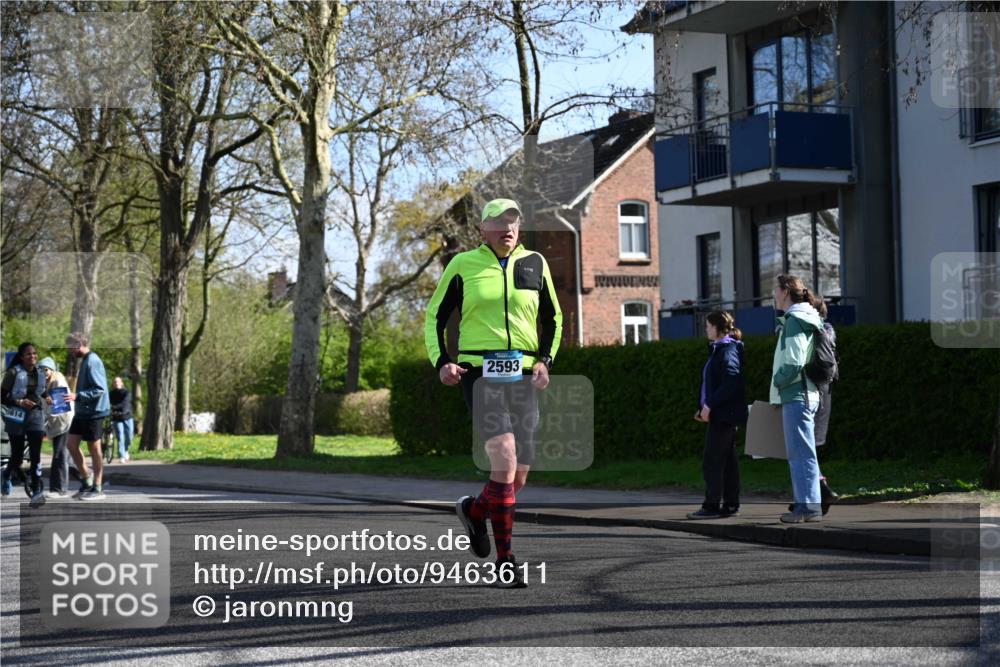 12.04.2026 - 45. Internationalen Wilhelmsburger Insellauf J. Mangold http://msf.ph/oto/9463611 12.04.2026 10:53:22 Ziel 4943, 4801, 4802, 5544, 4499, 4277, 2600, 5490, 5576, 5614, 4750, 2593, 2834, 2554, 5617, 5650, 4338, 5406, 2368, 5347, 3399, 2606 meine-sportfotos.de