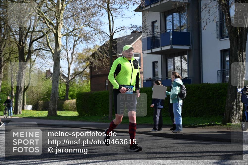 12.04.2026 - 45. Internationalen Wilhelmsburger Insellauf J. Mangold http://msf.ph/oto/9463615 12.04.2026 10:53:22 Ziel 4943, 4801, 4802, 5544, 4499, 4277, 2600, 5490, 5576, 5614, 4750, 2593, 2834, 2554, 5617, 5650, 4338, 5406, 2368, 5347, 3399, 2606 meine-sportfotos.de