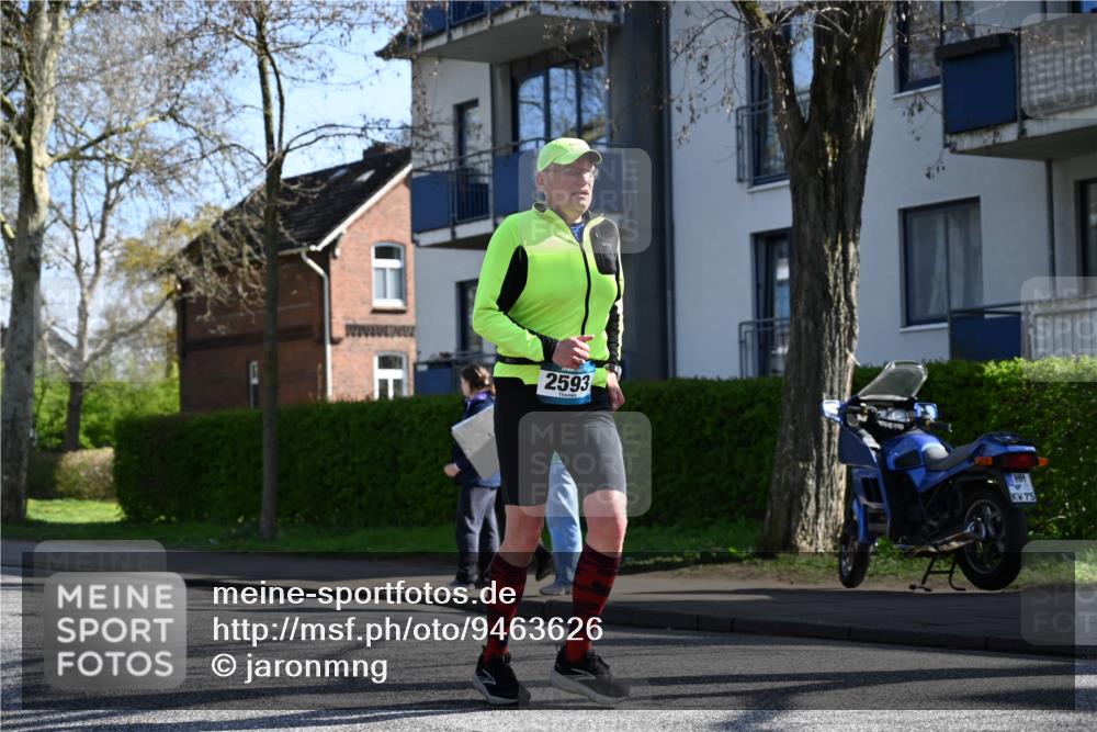 12.04.2026 - 45. Internationalen Wilhelmsburger Insellauf J. Mangold http://msf.ph/oto/9463626 12.04.2026 10:53:23 Ziel 4801, 4802, 5544, 4499, 4277, 2600, 5490, 5576, 5614, 4750, 2593, 2834, 2554, 5617, 5650, 4338, 5406, 5406, 2368, 5347, 3399, 2606 meine-sportfotos.de