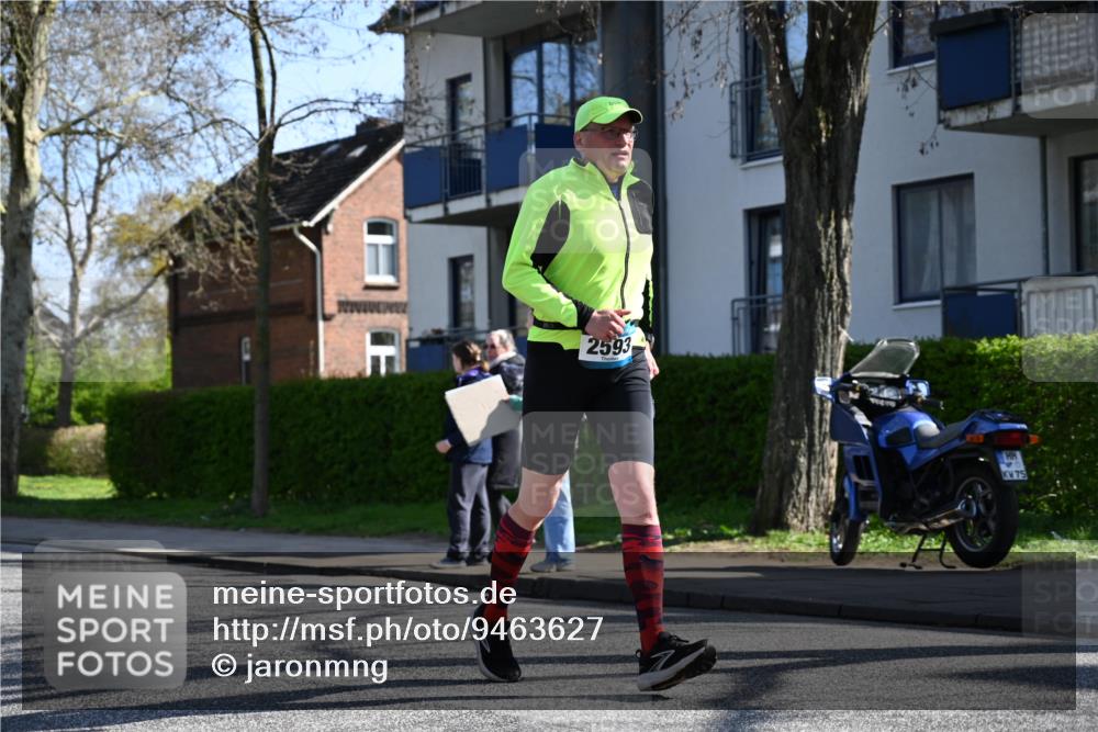 12.04.2026 - 45. Internationalen Wilhelmsburger Insellauf J. Mangold http://msf.ph/oto/9463627 12.04.2026 10:53:23 Ziel 4801, 4802, 5544, 4499, 4277, 2600, 5490, 5576, 5614, 4750, 2593, 2834, 2554, 5617, 5650, 4338, 5406, 5406, 2368, 5347, 3399, 2606 meine-sportfotos.de