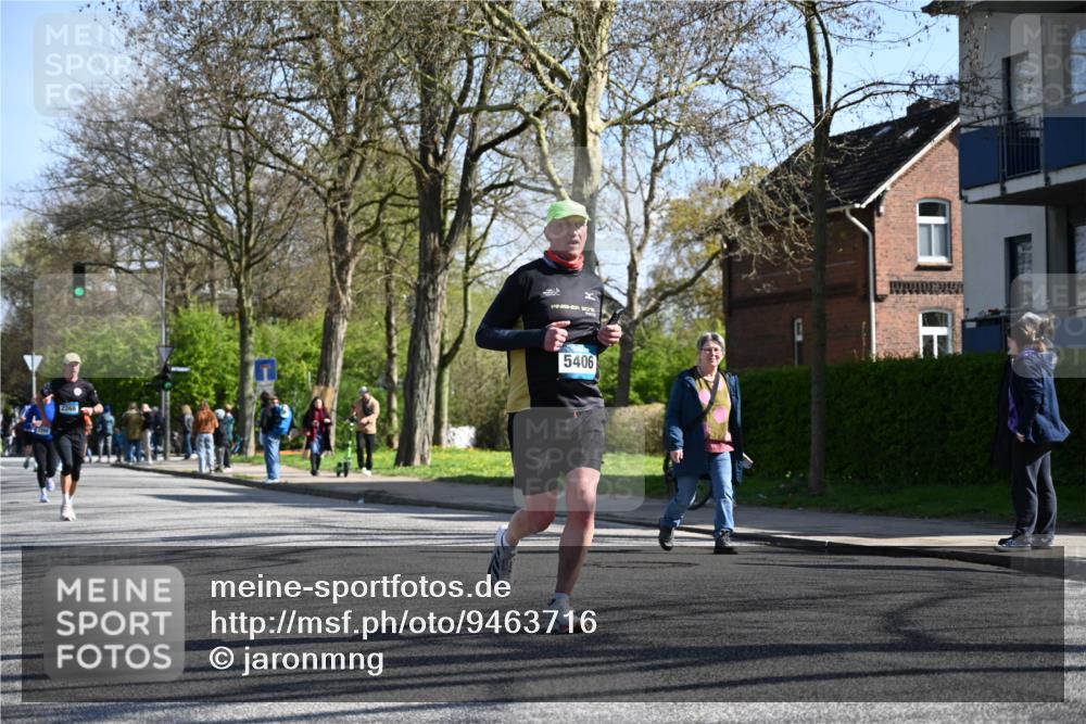 12.04.2026 - 45. Internationalen Wilhelmsburger Insellauf J. Mangold http://msf.ph/oto/9463716 12.04.2026 10:53:45 Ziel 2554, 5617, 5650, 4338, 5406, 2368, 5347, 3399, 2606, 3918, 5740, 2958, 2957, 2895, 3724, 2399, 3580, 3596, 4131 meine-sportfotos.de