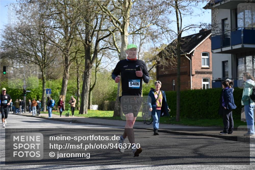 12.04.2026 - 45. Internationalen Wilhelmsburger Insellauf J. Mangold http://msf.ph/oto/9463720 12.04.2026 10:53:45 Ziel 2554, 5617, 5650, 4338, 5406, 2368, 5347, 3399, 2606, 3918, 5740, 2958, 2957, 2895, 3724, 2399, 3580, 3596, 4131 meine-sportfotos.de
