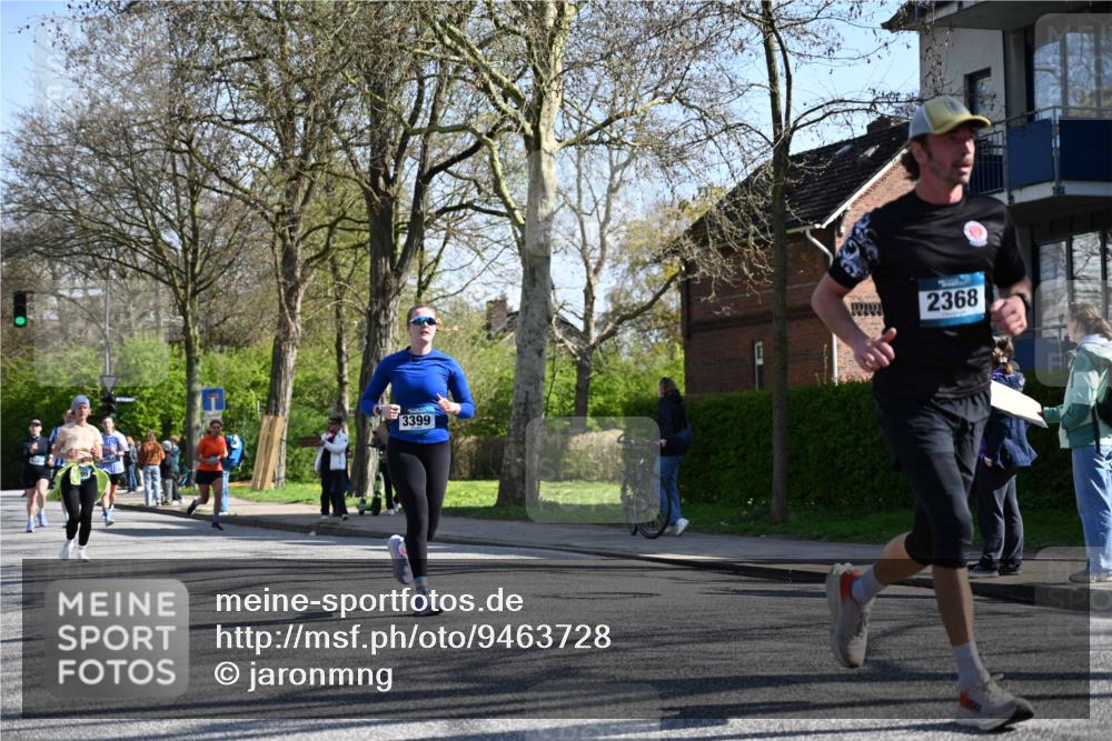 12.04.2026 - 45. Internationalen Wilhelmsburger Insellauf J. Mangold http://msf.ph/oto/9463728 12.04.2026 10:53:51 Ziel 5650, 4338, 5406, 2368, 5347, 3399, 2606, 3918, 5740, 2958, 2957, 2895, 2958, 2957, 2895, 3724, 2399, 3580, 3596, 4131, 3580, 3596, 4131, 2569, 4389, 4390 meine-sportfotos.de