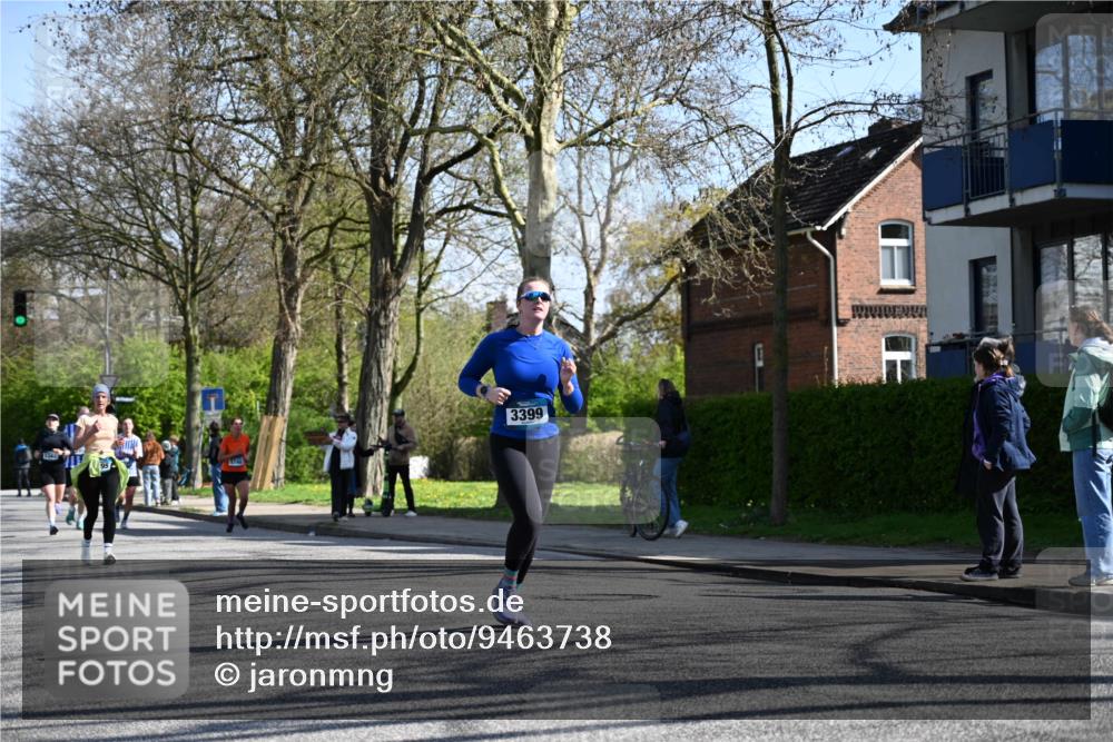 12.04.2026 - 45. Internationalen Wilhelmsburger Insellauf J. Mangold http://msf.ph/oto/9463738 12.04.2026 10:53:51 Ziel 5650, 4338, 5406, 2368, 5347, 3399, 2606, 3918, 5740, 2958, 2957, 2895, 2958, 2957, 2895, 3724, 2399, 3580, 3596, 4131, 3580, 3596, 4131, 2569, 4389, 4390 meine-sportfotos.de
