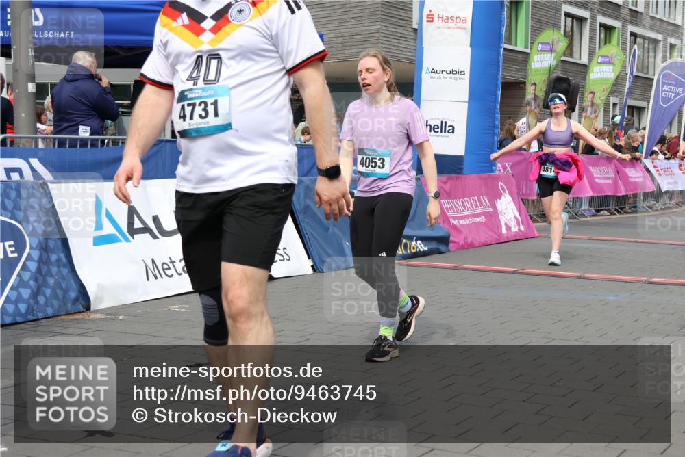 12.04.2026 - 45. Internationalen Wilhelmsburger Insellauf Strokosch-Dieckow http://msf.ph/oto/9463745 12.04.2026 13:16:23 Ziel 4053, 5686, 4814, 4491, 2681, 5839, 5582 meine-sportfotos.de