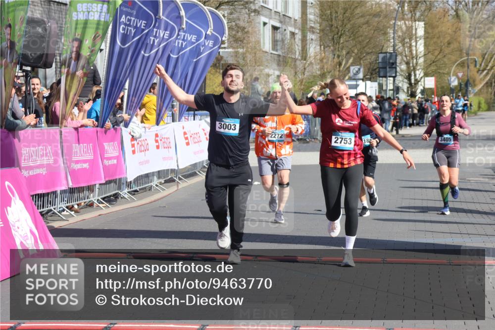 12.04.2026 - 45. Internationalen Wilhelmsburger Insellauf Strokosch-Dieckow http://msf.ph/oto/9463770 12.04.2026 11:13:05 Ziel 2739, 3003, 2753, 2272, 3718, 3405 meine-sportfotos.de