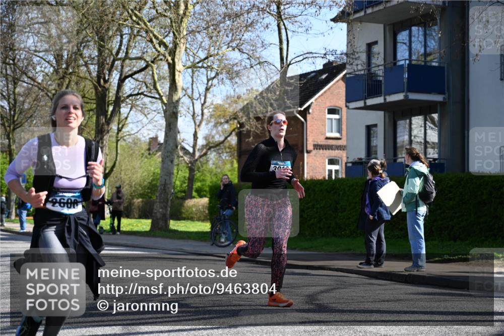 12.04.2026 - 45. Internationalen Wilhelmsburger Insellauf J. Mangold http://msf.ph/oto/9463804 12.04.2026 10:54:01 Ziel 2368, 5347, 3399, 2606, 3918, 5740, 2958, 2957, 2895, 3724, 2399, 3580, 3596, 4131, 2569, 4389, 4390, 2701 meine-sportfotos.de