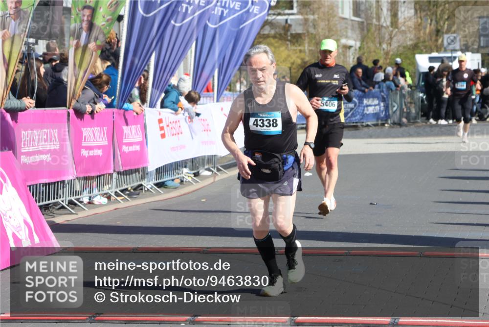 12.04.2026 - 45. Internationalen Wilhelmsburger Insellauf Strokosch-Dieckow http://msf.ph/oto/9463830 12.04.2026 10:54:12 Ziel 4338, 5406 meine-sportfotos.de