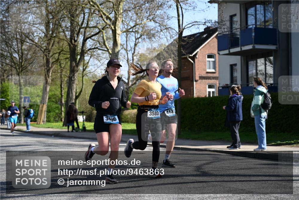 12.04.2026 - 45. Internationalen Wilhelmsburger Insellauf J. Mangold http://msf.ph/oto/9463863 12.04.2026 10:54:17 Ziel 3724, 2399, 3580, 3596, 4131, 2569, 4389, 4390, 2701, 4687, 3818, 4711, 2088, 5660, 5317 meine-sportfotos.de