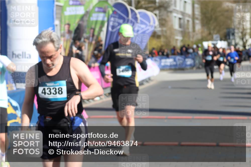 12.04.2026 - 45. Internationalen Wilhelmsburger Insellauf Strokosch-Dieckow http://msf.ph/oto/9463874 12.04.2026 10:54:15 Ziel 4338, 5406 meine-sportfotos.de