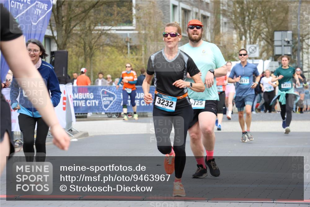 12.04.2026 - 45. Internationalen Wilhelmsburger Insellauf Strokosch-Dieckow http://msf.ph/oto/9463967 12.04.2026 13:15:54 Ziel 4366, 4227, 3232, 2774, 5725 meine-sportfotos.de