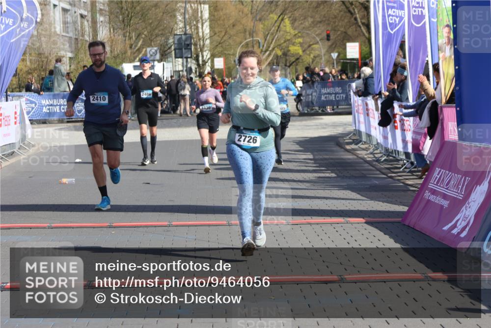 12.04.2026 - 45. Internationalen Wilhelmsburger Insellauf Strokosch-Dieckow http://msf.ph/oto/9464056 12.04.2026 11:14:18 Ziel 2726, 2410 meine-sportfotos.de