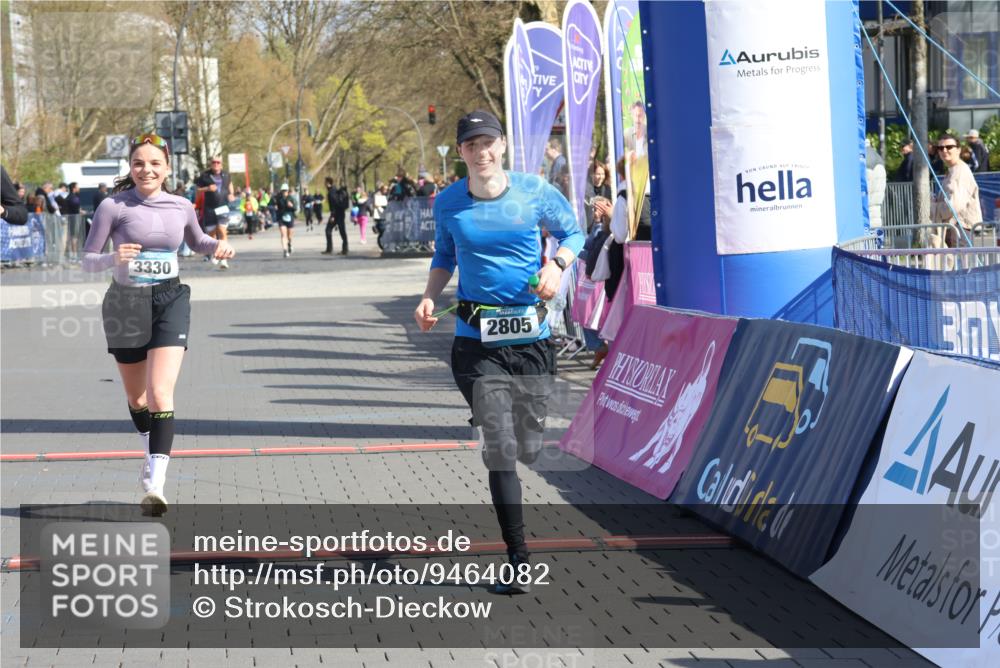 12.04.2026 - 45. Internationalen Wilhelmsburger Insellauf Strokosch-Dieckow http://msf.ph/oto/9464082 12.04.2026 11:14:23 Ziel 2410, 3330, 2486 meine-sportfotos.de