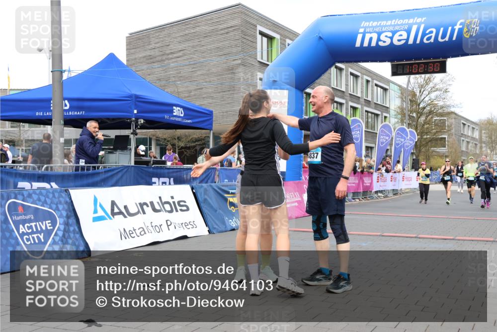12.04.2026 - 45. Internationalen Wilhelmsburger Insellauf Strokosch-Dieckow http://msf.ph/oto/9464103 12.04.2026 13:15:30 Ziel 2110, 4695, 2815, 2785, 2043, 2118 meine-sportfotos.de