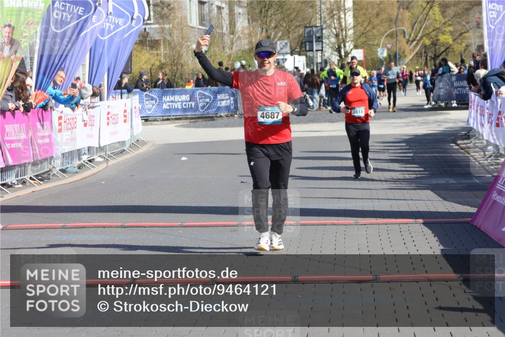 12.04.2026 - 45. Internationalen Wilhelmsburger Insellauf Strokosch-Dieckow http://msf.ph/oto/9464121 12.04.2026 10:55:06 Ziel 4687, 3818 meine-sportfotos.de