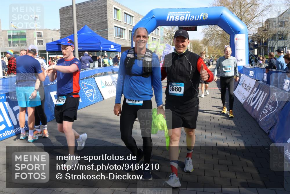12.04.2026 - 45. Internationalen Wilhelmsburger Insellauf Strokosch-Dieckow http://msf.ph/oto/9464210 12.04.2026 10:55:30 Ziel 4585, 2324, 4636, 5006, 5333, 4056, 5334 meine-sportfotos.de