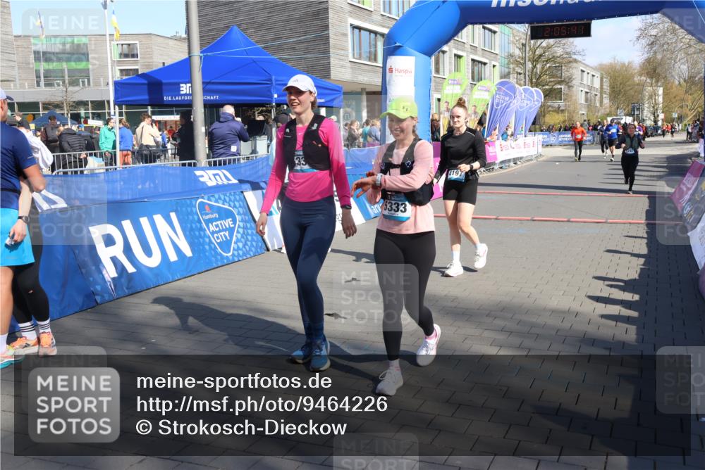 12.04.2026 - 45. Internationalen Wilhelmsburger Insellauf Strokosch-Dieckow http://msf.ph/oto/9464226 12.04.2026 10:55:39 Ziel 4197, 5747 meine-sportfotos.de