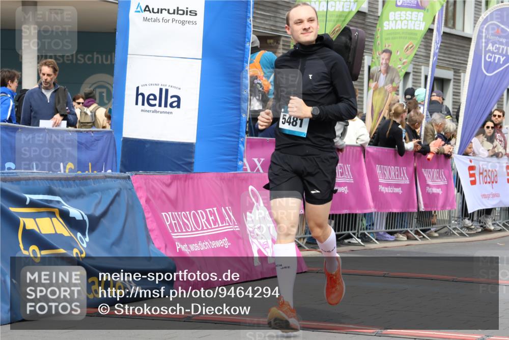 12.04.2026 - 45. Internationalen Wilhelmsburger Insellauf Strokosch-Dieckow http://msf.ph/oto/9464294 12.04.2026 13:14:46 Ziel 5418, 5481, 4228, 4573 meine-sportfotos.de