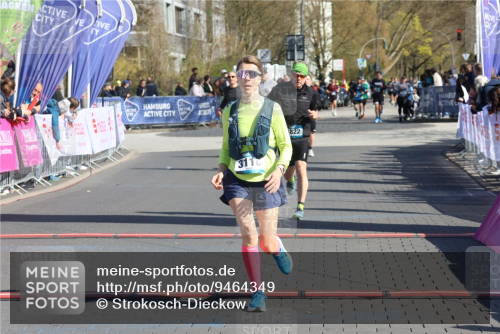 12.04.2026 - 45. Internationalen Wilhelmsburger Insellauf Strokosch-Dieckow http://msf.ph/oto/9464349 12.04.2026 10:56:15 Ziel 2349, 3118, 5822 meine-sportfotos.de