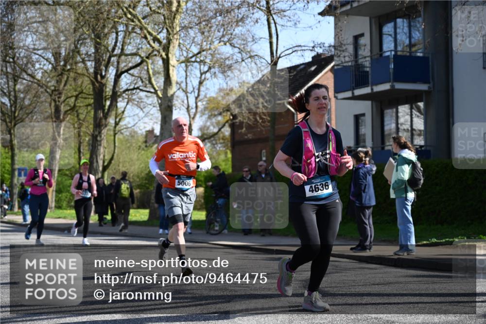 12.04.2026 - 45. Internationalen Wilhelmsburger Insellauf J. Mangold http://msf.ph/oto/9464475 12.04.2026 10:55:00 Ziel 2088, 5660, 5317, 2821, 2855, 4585, 2324, 4636, 5006, 5333, 4056, 5334, 4197, 5747, 5773, 5835, 5268, 4500, 4714 meine-sportfotos.de