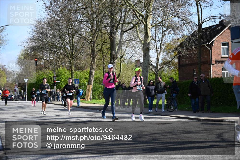 12.04.2026 - 45. Internationalen Wilhelmsburger Insellauf J. Mangold http://msf.ph/oto/9464482 12.04.2026 10:55:01 Ziel 5660, 5317, 2821, 2855, 4585, 2324, 4636, 5006, 5333, 4056, 5334, 4197, 5747, 5747, 5773, 5835, 5268, 4500, 4714, 3175 meine-sportfotos.de