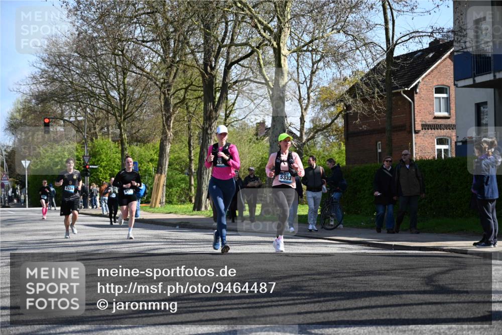12.04.2026 - 45. Internationalen Wilhelmsburger Insellauf J. Mangold http://msf.ph/oto/9464487 12.04.2026 10:55:02 Ziel 5660, 5317, 2821, 2855, 4585, 2324, 4636, 5006, 5333, 4056, 5334, 4197, 5747, 5773, 5835, 5268, 4500, 4714, 3175, 4298 meine-sportfotos.de