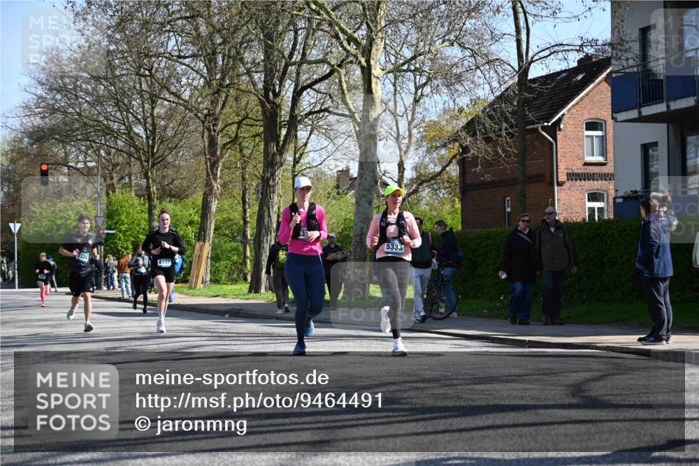12.04.2026 - 45. Internationalen Wilhelmsburger Insellauf J. Mangold http://msf.ph/oto/9464491 12.04.2026 10:55:02 Ziel 5660, 5317, 2821, 2855, 4585, 2324, 4636, 5006, 5333, 4056, 5334, 4197, 5747, 5773, 5835, 5268, 4500, 4714, 3175, 4298 meine-sportfotos.de